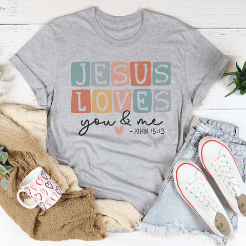 Jesus Loves You And Me / Jezus kocha Ciebie i mnie - Koszulka Premium